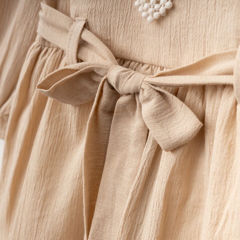 %100 Pamuk Müslin Kumaş Üçgen Dantel Yaka Elbise Kahverengi - 5 Yaş