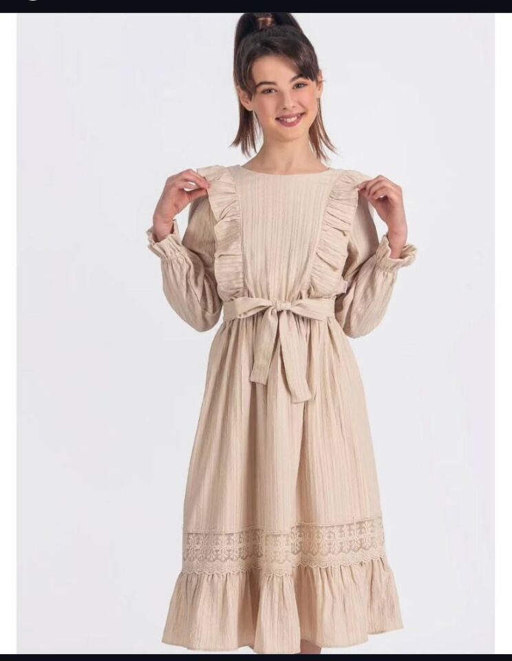 Etek Dantelli Elbise