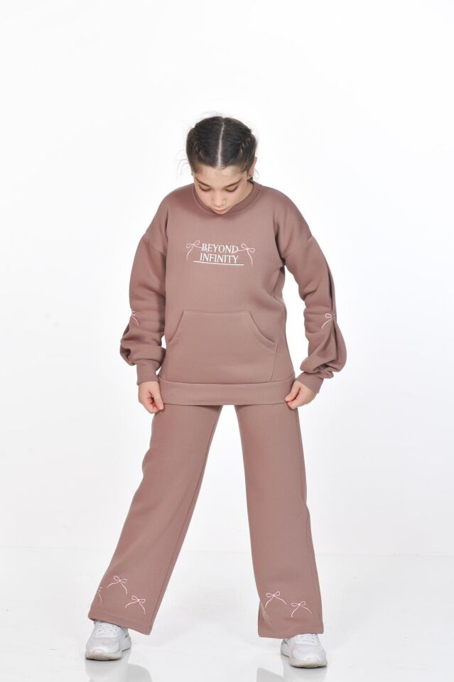 Üç İplik Şardonlu %100 Pamuk Kumaş  Fiyonklu Takım