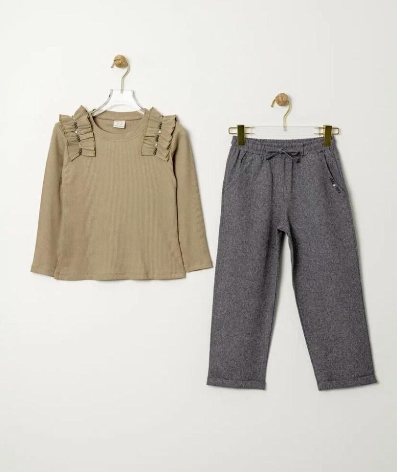 Omuz Fırfırlı Takım