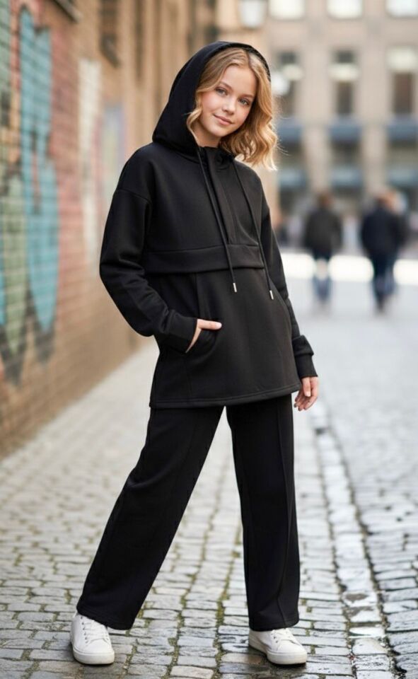 Roza Eşofman Takımı