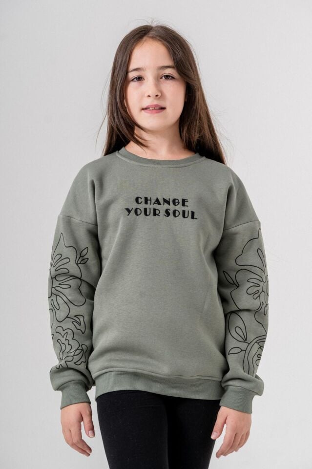 Kolları Nakışlı Sweat 14 Yaş