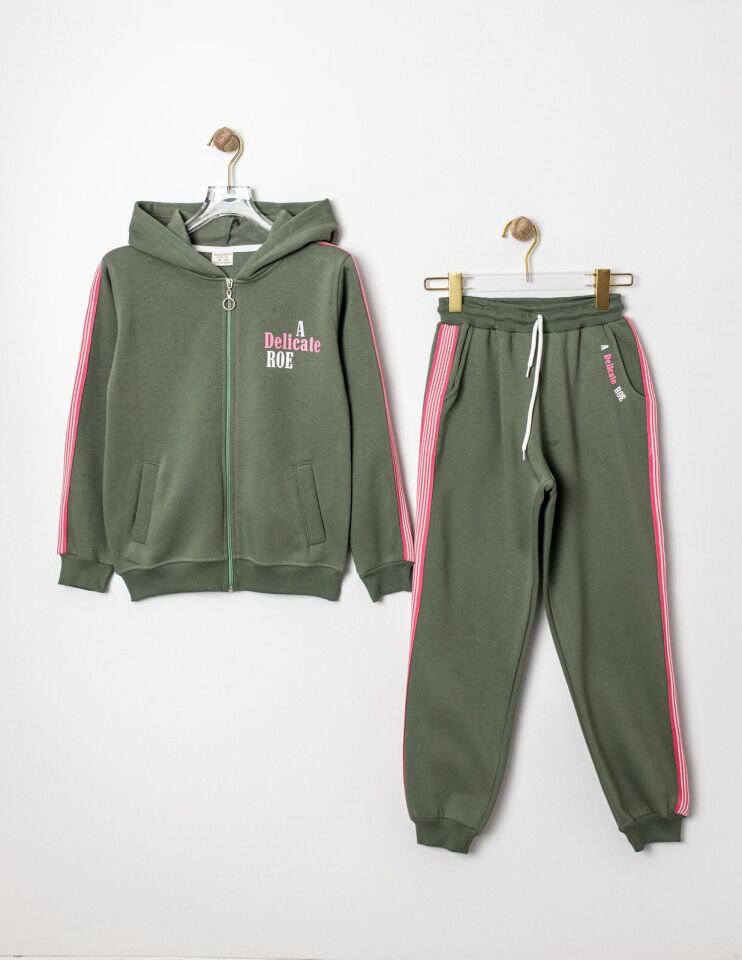 Şeritli Eşofman Takımı