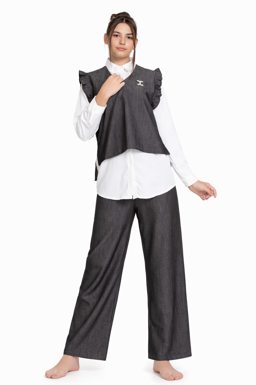 KIZ ÇOCUK YELEKLİ FIRFIR DETAYLI TAKIM